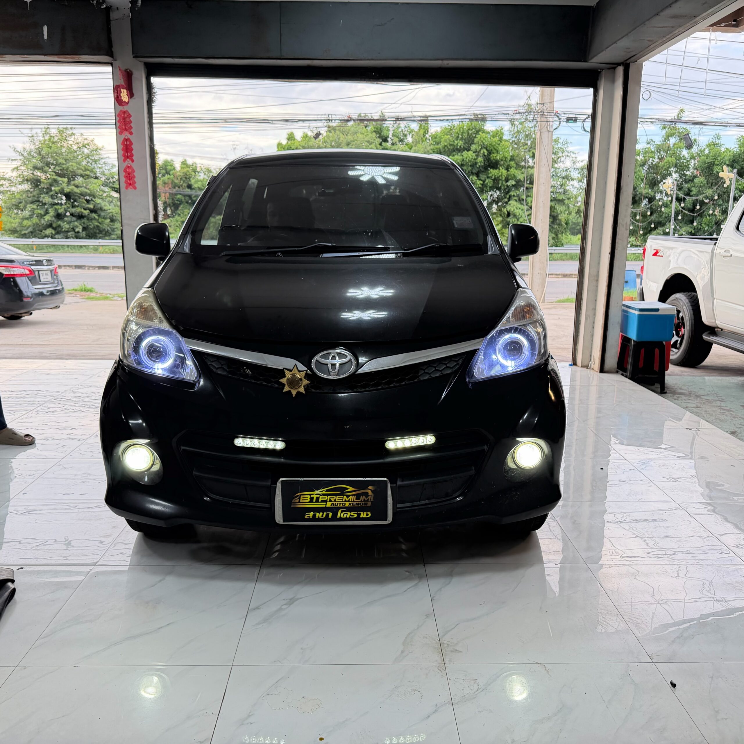 ซ่อมไฟหน้ารถ