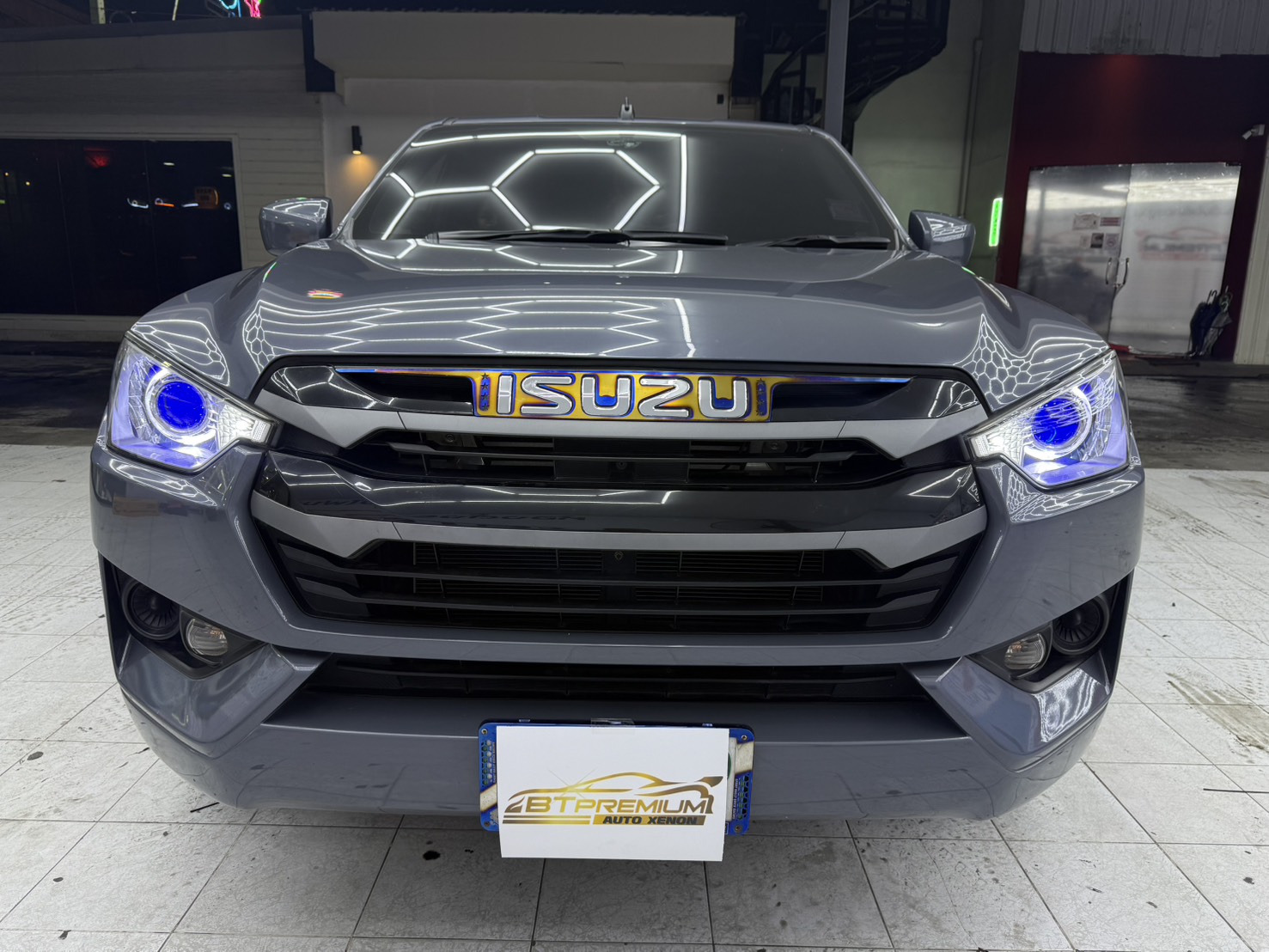 S 58875921 0