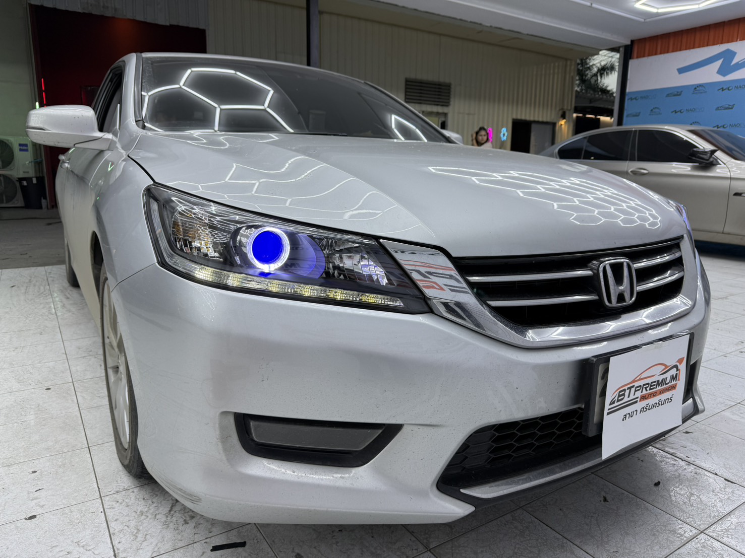 หลอดไฟหน้ารถ LED หลอดไฟหน้ารถ LED